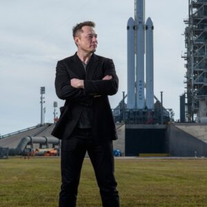 Elon Musk përfshihet në luftën e Ukrainës, ja vendimi i parë që mori kundër Rusisë