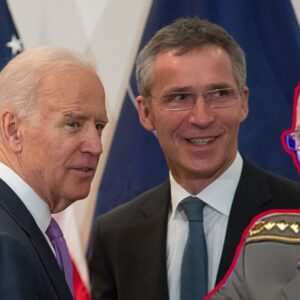 Dridhet Beogradi / Gjenerali Serb qe kercenoi Kosoven merr goditjen e madhe nga NATO dhe SHBA