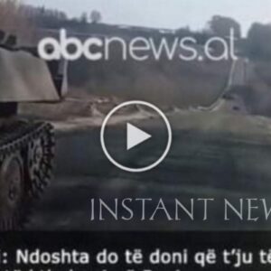 VIDEO-“Ushtarët rusë mbesin pa karburant Qytetari Ukrainez tallet me ta”.