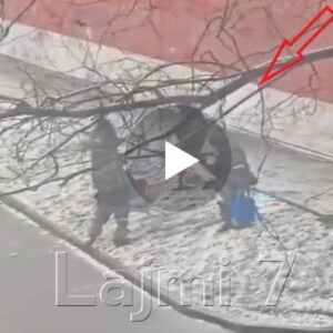 Pamje e fundit/ Nuk mjaftojn bombardimet e Rusis. por edhe plackitje masive nëpër pronat e Ukrainasëve (VIDEO)