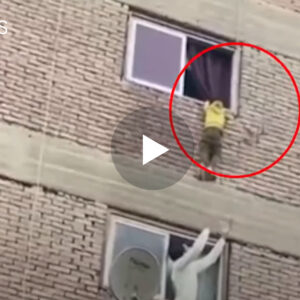Ngjarje e rëndë/ Fqinji që jetonte në katin e poshtëm rrezikoi edhe jetën e tij vetëm për të shpëtuar foshnjën (VIDEO)
