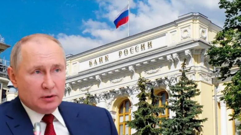Banka më e madhe ruse do të largohet nga SWIFT – çfarë do të thotë kjo për Putinin?