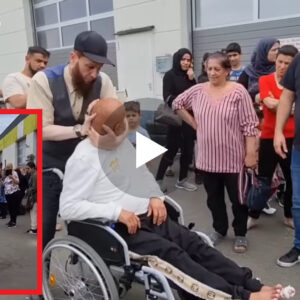 Video më e fuqishme në Gjermani, Ky është një i paralizuar prej vitesh, Me një të kërsitur kokën ngrihet në kembe(VIDEO)